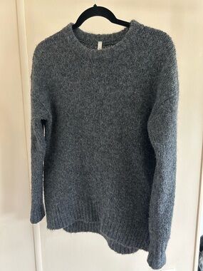 Babaton Heather Charcoal Crewneck Sweater